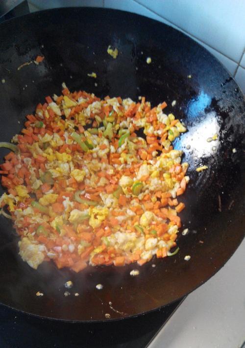 小红兔花饭蛋炒饭的做法（家常美食）