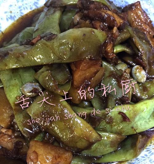 家常美食——土豆炖四季豆（健康美味）  第1张