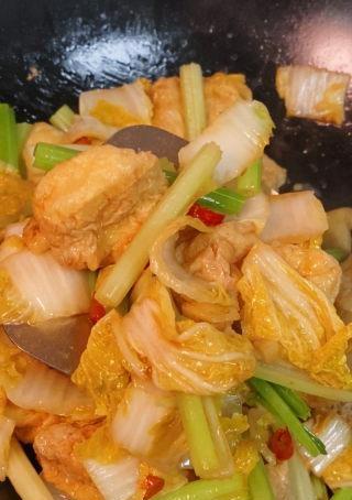 筒子骨煲娃娃菜——美味家常做法（健康营养）