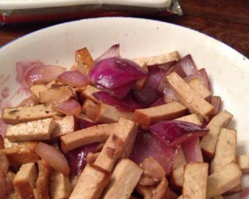 肉片豆干的制作方法（以新鲜瘦肉和豆干为原材料）  第3张