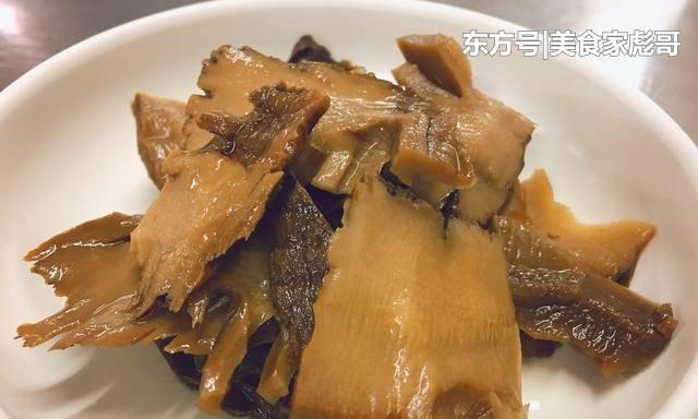 青蒜炒熏干，鲜香可口的家常小菜（让你享受到田园风味的美味佳肴）  第2张